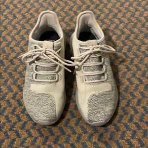 tan adidas